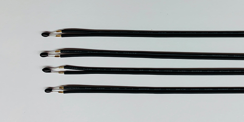 精密雙壓方焊接機-NTC電阻焊線機 - 線束整形焊接機 - 3